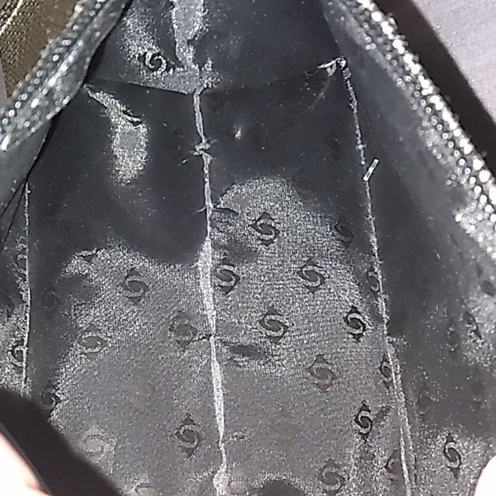 Skin Ceuticals silver makeup bag - Picture 5 of 5